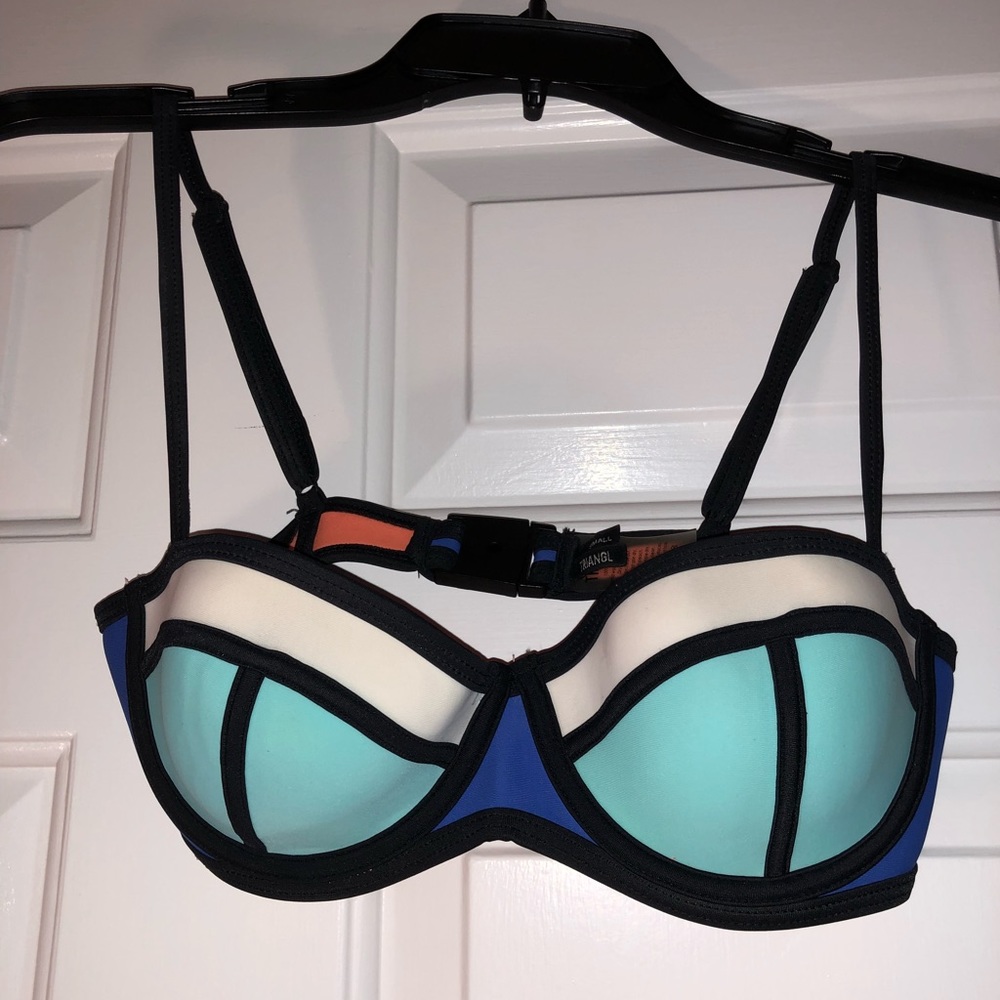 Triangl Poppy Small Bikini Top